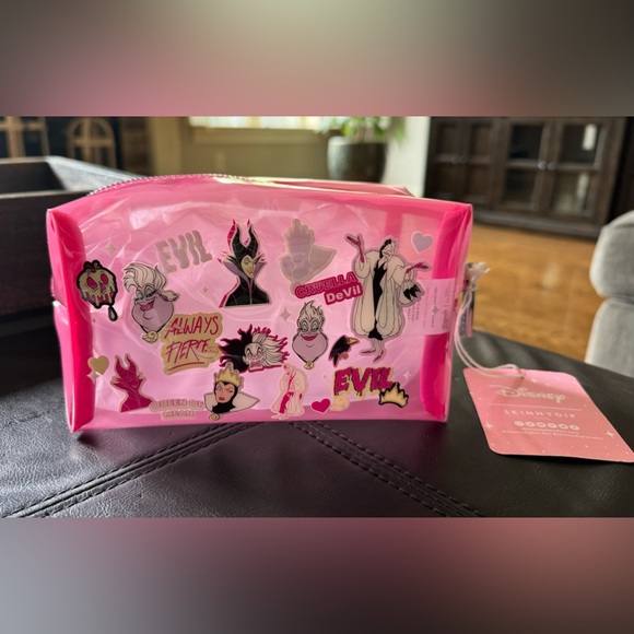 Disney Skinnydip Villians Zipper Cosmetic Make-Up Storage Bag Ursula Maleficent - Picture 1 of 6